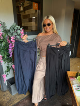 Load image into Gallery viewer, Best seller trousers ties at side side split
