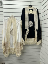 Load image into Gallery viewer, Oversized beach kaftan
