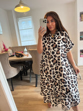 Load image into Gallery viewer, Leopard curve dress graffiti writing on back
