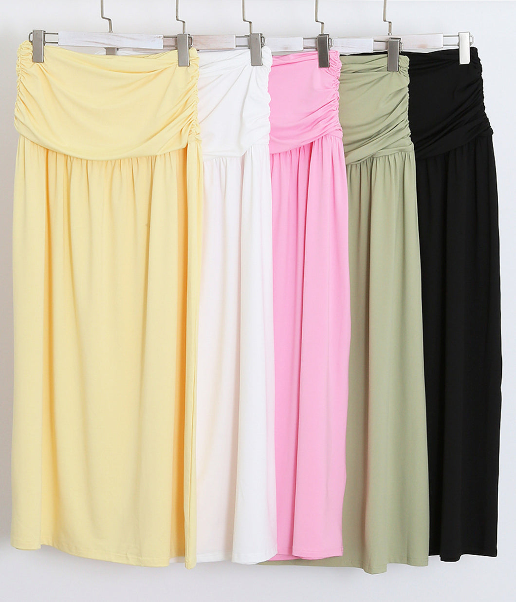 Banded waist maxi skirt