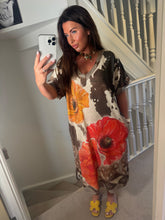 Load image into Gallery viewer, Floral Freda lurex midi dress
