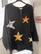Load image into Gallery viewer, Star oversized jumper
