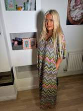 Load image into Gallery viewer, Khaki lurex zigzag dress
