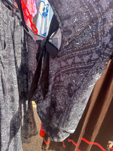 Load image into Gallery viewer, Lurex printed bow loungewear two colours

