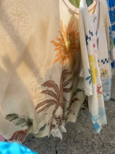 Load image into Gallery viewer, Sun lurex curve top
