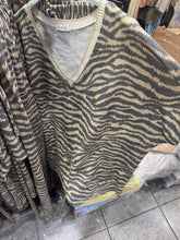 Load image into Gallery viewer, Zebra lurex co ord
