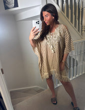 Load image into Gallery viewer, Beige beaded kaftan curve
