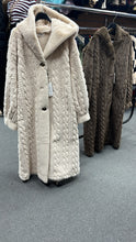 Load image into Gallery viewer, Faux fur cable hooded coats
