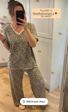 Load image into Gallery viewer, Leopard print lurex co ord set
