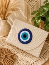 Load image into Gallery viewer, Boho clutches
