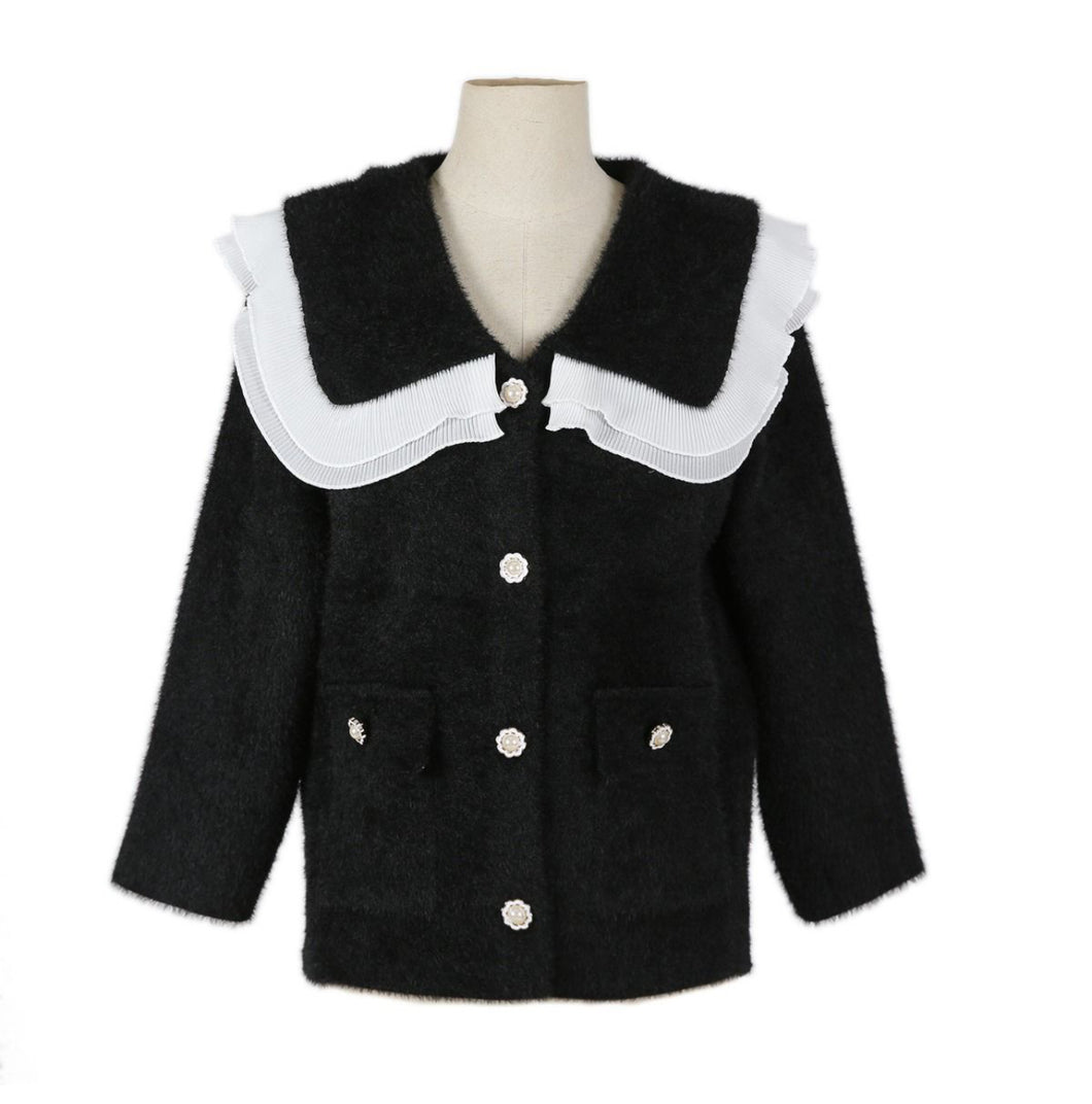Black fluffy collar cardigan