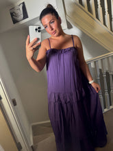 Load image into Gallery viewer, Purple ruffle dress
