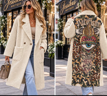 Load image into Gallery viewer, Funky cream Borg jacket
