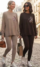 Load image into Gallery viewer, 5 colours sequin glitz flower loungewear set
