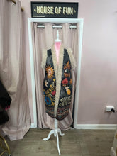 Load image into Gallery viewer, Shine beige fluffy funky gillet
