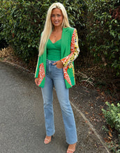 Load image into Gallery viewer, Green animal blazer
