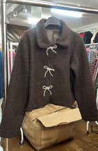 Load image into Gallery viewer, Teddy bow jackets

