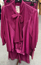 Load image into Gallery viewer, Purple lurex blouse
